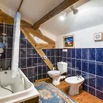 Charmante Maison Avec Piscine Holiday home Lizant