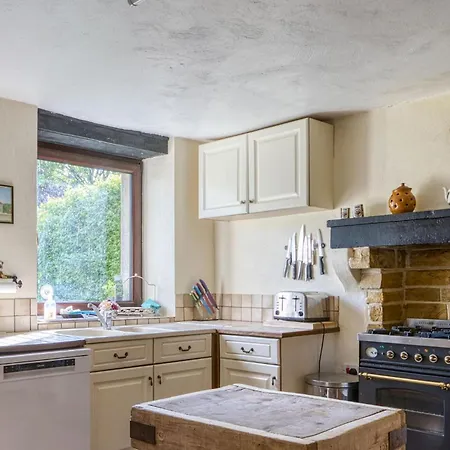 Charmante Maison Avec Piscine *