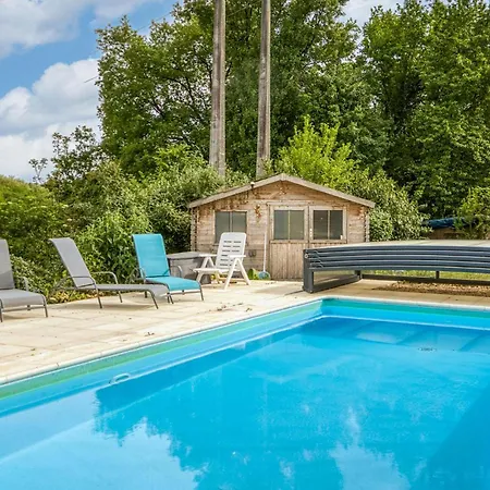 Nyaraló Charmante Maison Avec Piscine