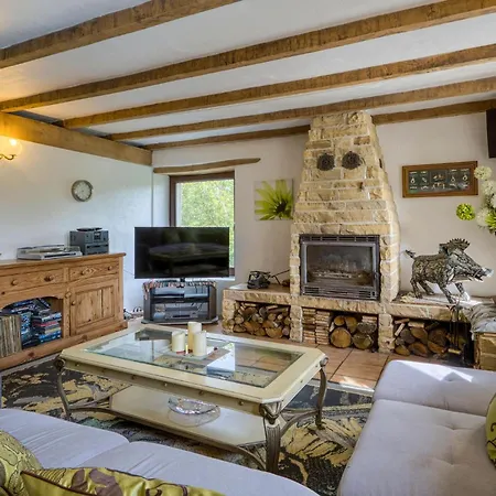 Charmante Maison Avec Piscine * Lizant