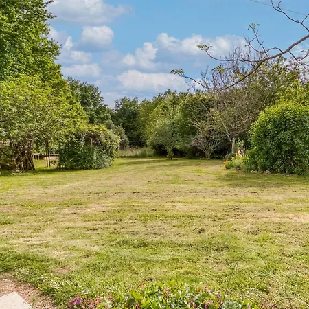 Charmante Maison Avec Piscine *
