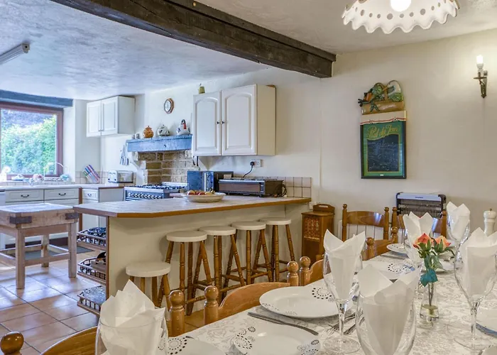 Charmante Maison Avec Piscine