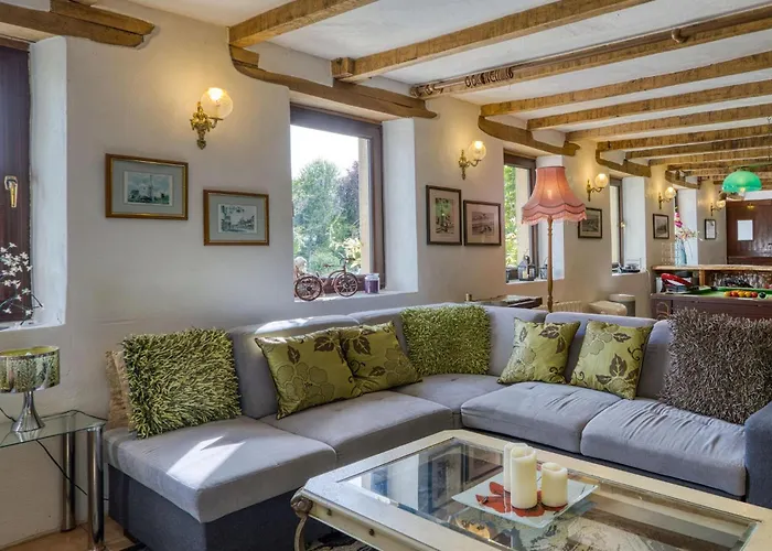 Charmante Maison Avec Piscine בית נופש