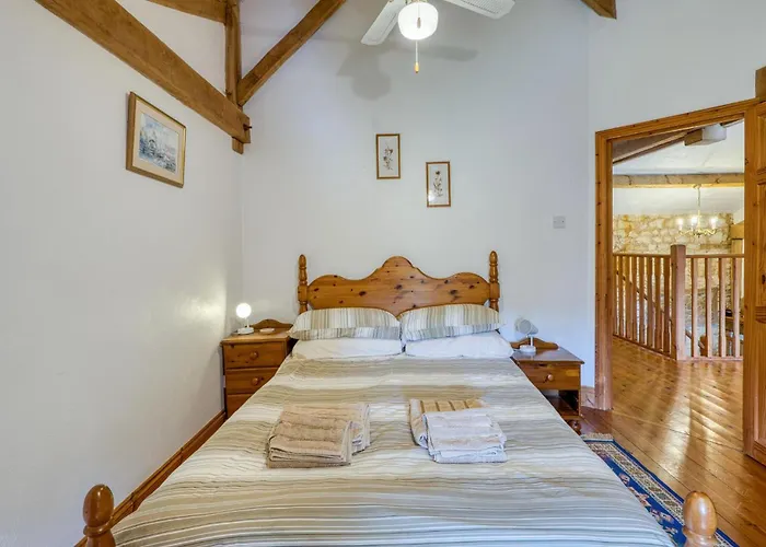 Charmante Maison Avec Piscine Lizant