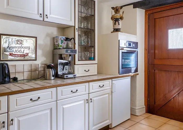 Charmante Maison Avec Piscine בית נופש Lizant